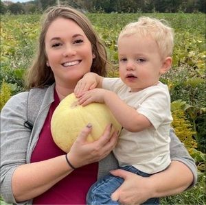 Meet your Posher, Ashlee